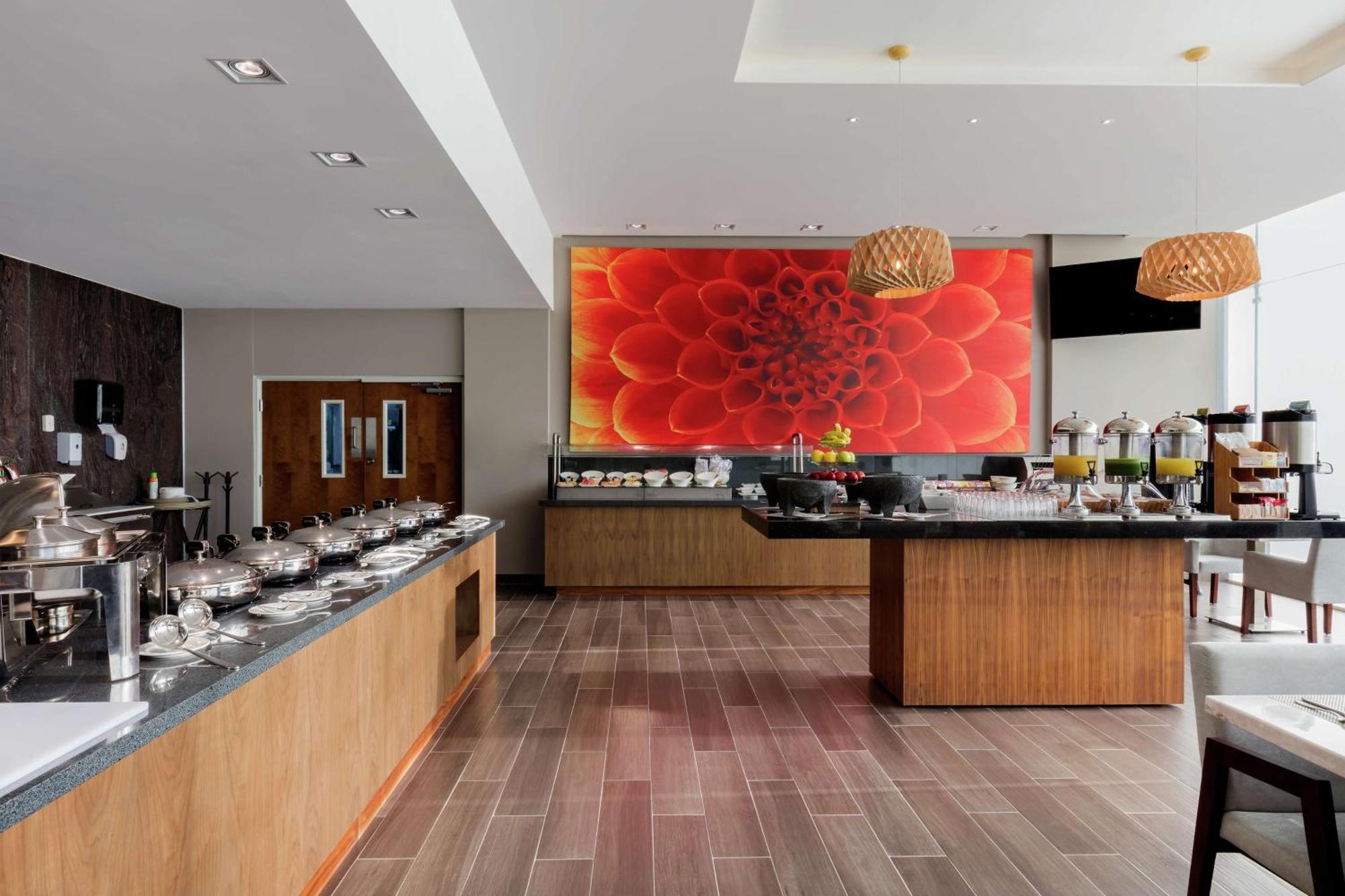 Hilton Garden Inn סלמנקה מראה חיצוני תמונה